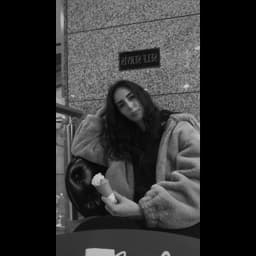 Tugcemiraakgul